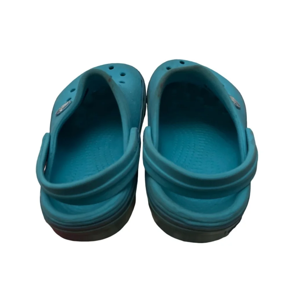 Crocs 8/9